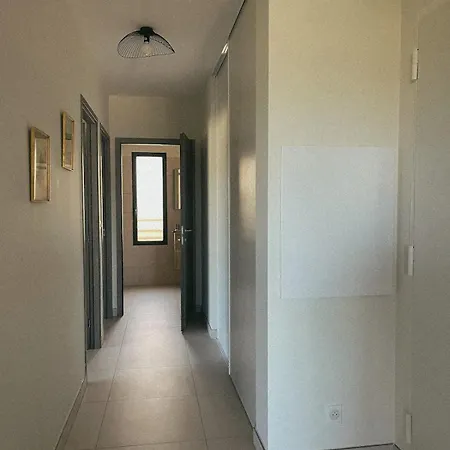 Moderne 3 Spacieuses Sur Le Port De Porto-vecchio Avec Vue *